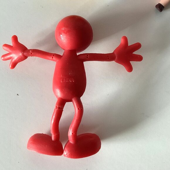 An Assortment Random Small Toys - Picture 3 of 4